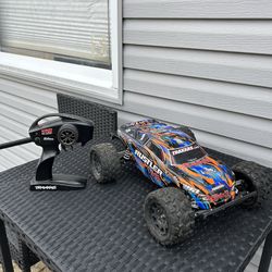 Traxxas Rustler RC Car