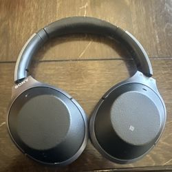 SONY WIRELESS HEADPHONES 