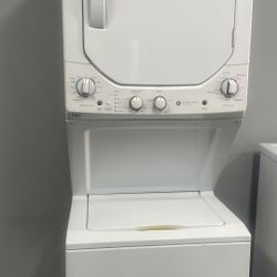 GR Washer And Dryer  24”