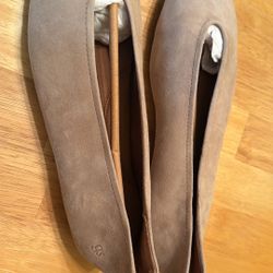 Gentle Souls Kenneth Cole Woman’s Shoe
