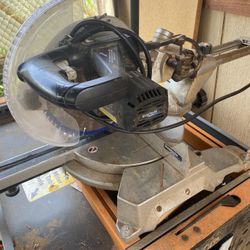 Delta 10” Sliding Miter saw