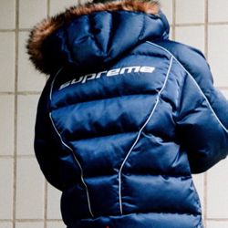 DS Jordan X Supreme Puffer Jacket Medium Navy FW24