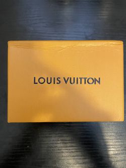 Lv Slim Bracelet (read description)