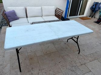 6 ft collapsible table