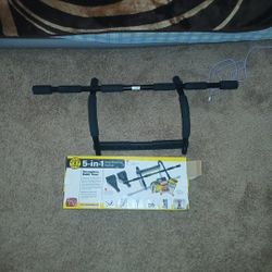 Body Building Kit Pull Ups, Push Ups With straps 