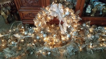 Lighted set