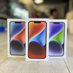 iPhone 14 (Unlocked) (Take It Home In Payment/ llévatelo a casa en pagos)