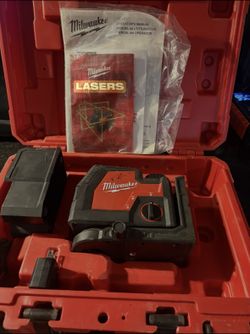 Milwaukee Laser