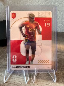 Lamine yamal set of 2 trading cards