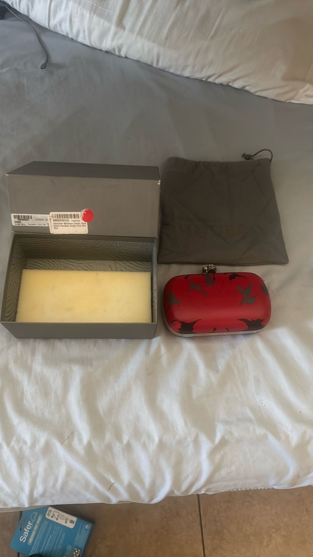 Alexander McQueen Classic Skull Clutch Handbag Geisha Pink One Size