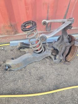 2003-2007 Ram Knee Assmbley  right front