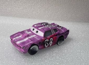 Disney/Pixar Cars Tailgate #88 pink Die-Cast 1/55