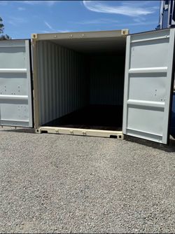 20ft Shipping/Storage Container