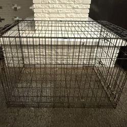 Pet cage 36 x25" Great in condition Easily foldable metal cage,