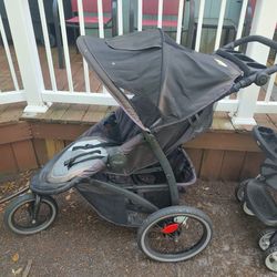 Baby Stroller In Good Shape