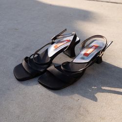 Vintage Y2K Unlisted Heel Sandals