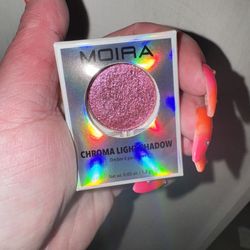 Chroma Light Shadow 