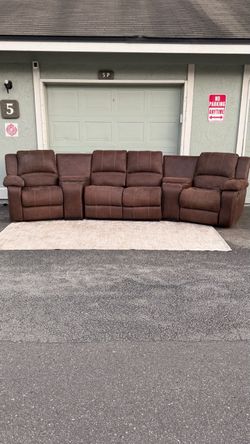 Recliner sectional sofa