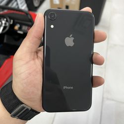 iPhone XR Unlocked 64GB! $299 Cash Or Card!!