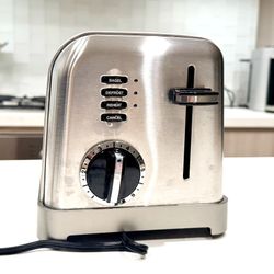 Cuisinart CPT-160 Metal Classic 2-Slice Toaster, Brushed Stainless