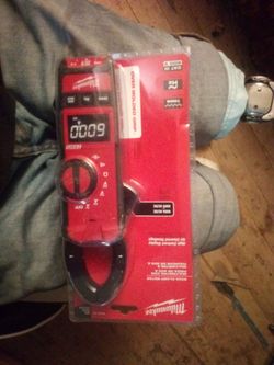 600a clamp meter