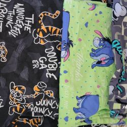 Character Scrub Tops Xl