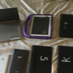 iPads,laptops And Phones  For Parts Of Fix 
