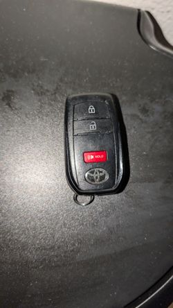 2024-2025 Toyota Tacoma Key