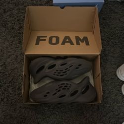 Yeezy Foam Runner Onyx
