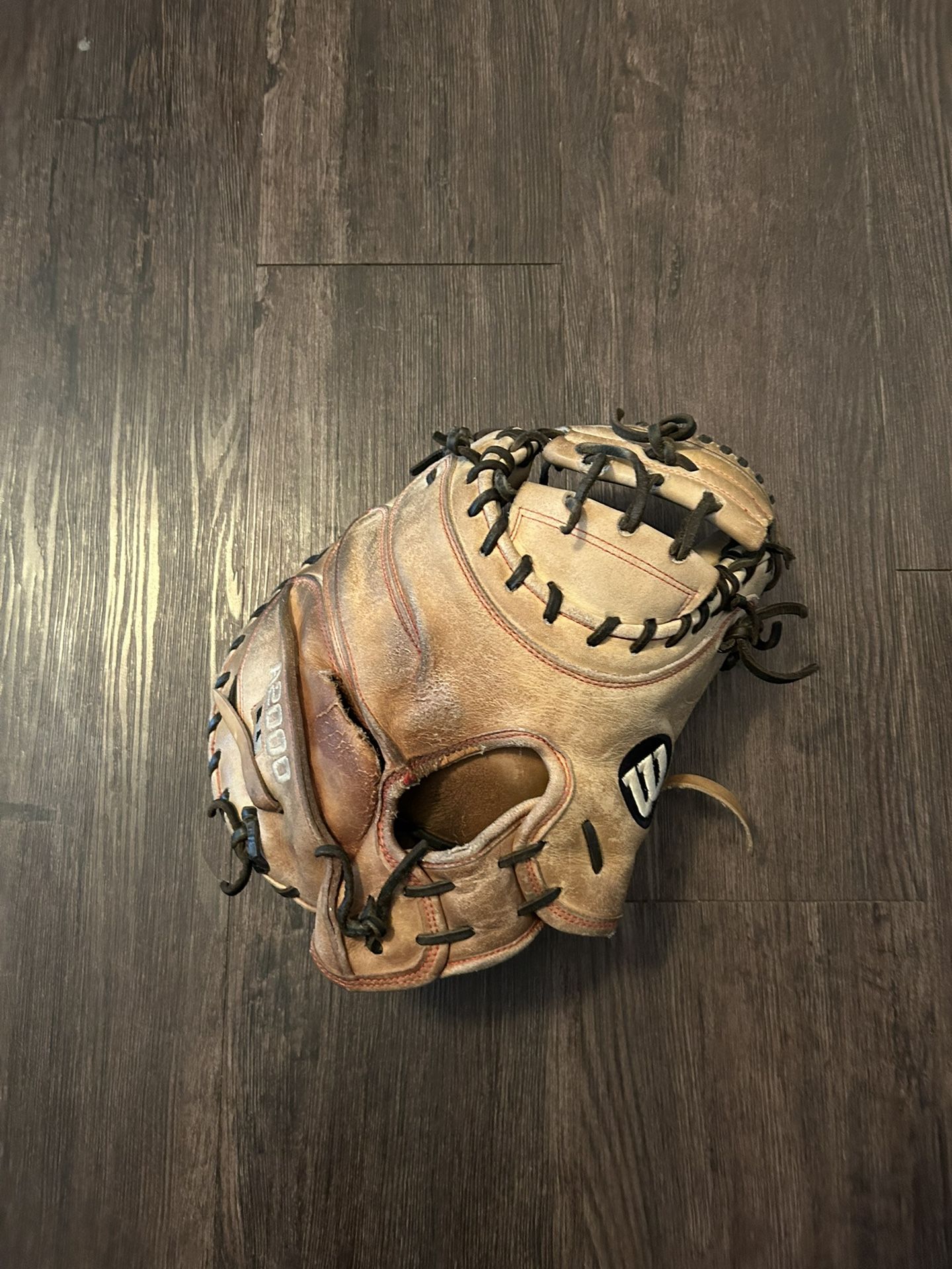 Wilson A2000 Catcher Mitt