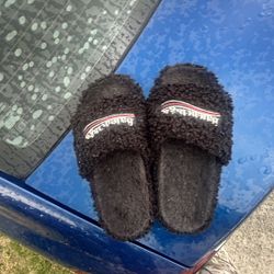 Balenciaga Slides