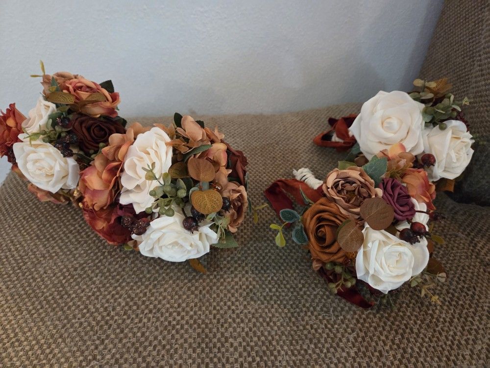 Bridesmaids Bouquets - 4