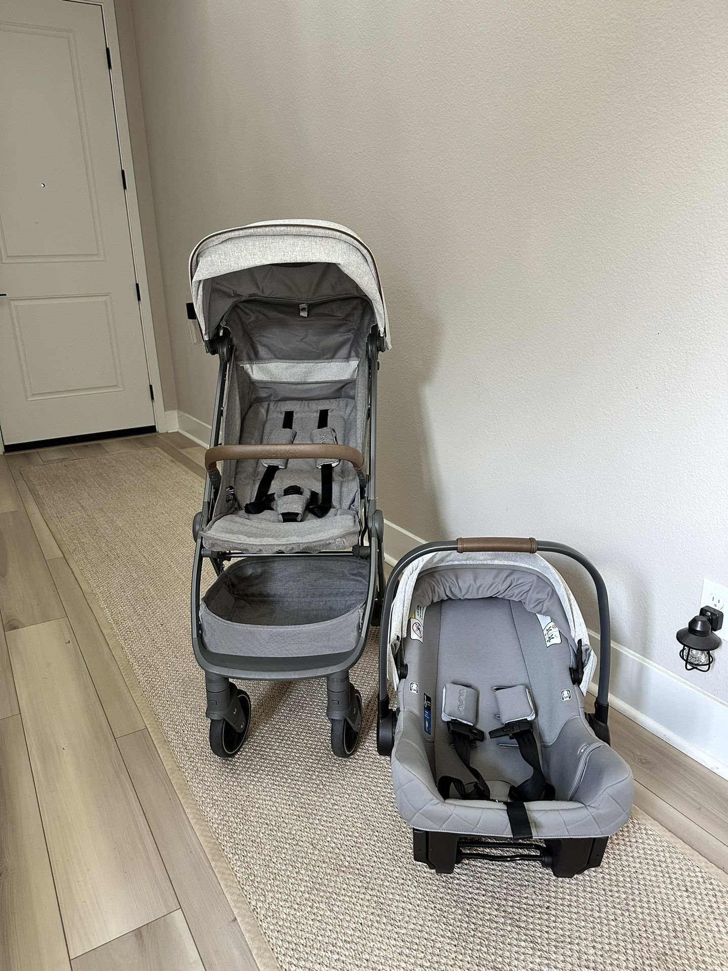 Nuna Trvl + Pipa Urban Stroller & Infant Car seat 2023