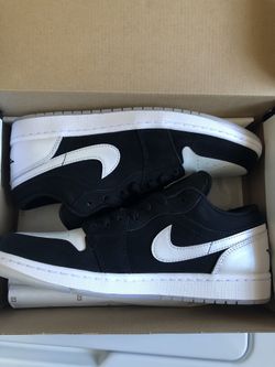 Jordan 1 Low Diamond New Size 9.5,10,10.5,&11.5