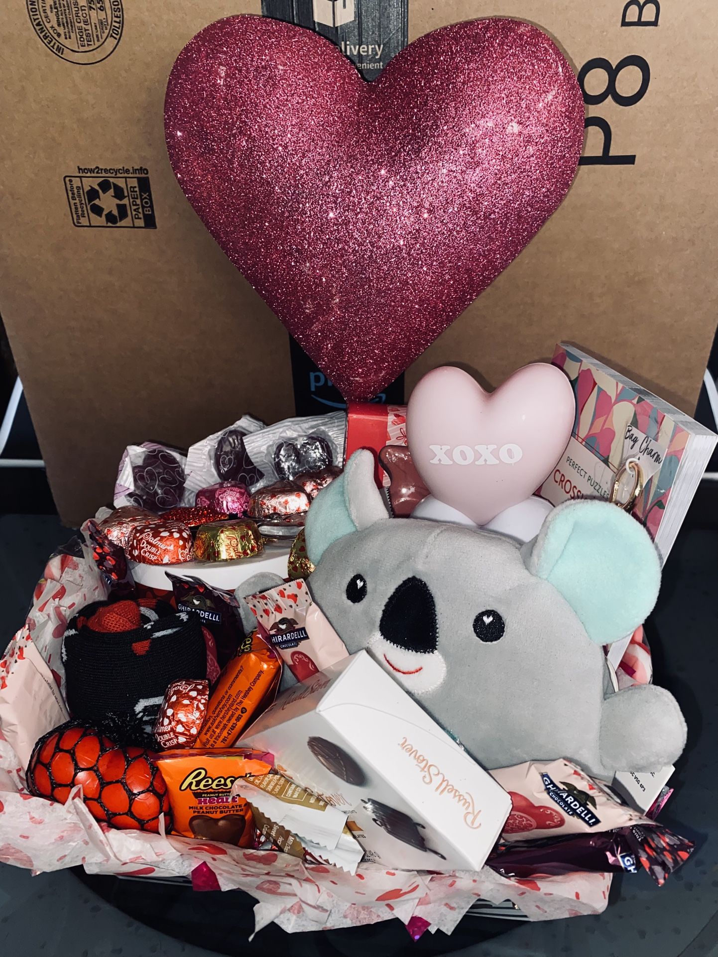Valentines Day Gift Basket