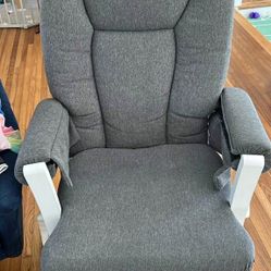Dutailier Modern Glider. Baby Rocking Chair. (Handcrafted in Canada)