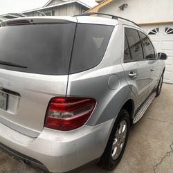 2005 Mercedes-Benz M-Class