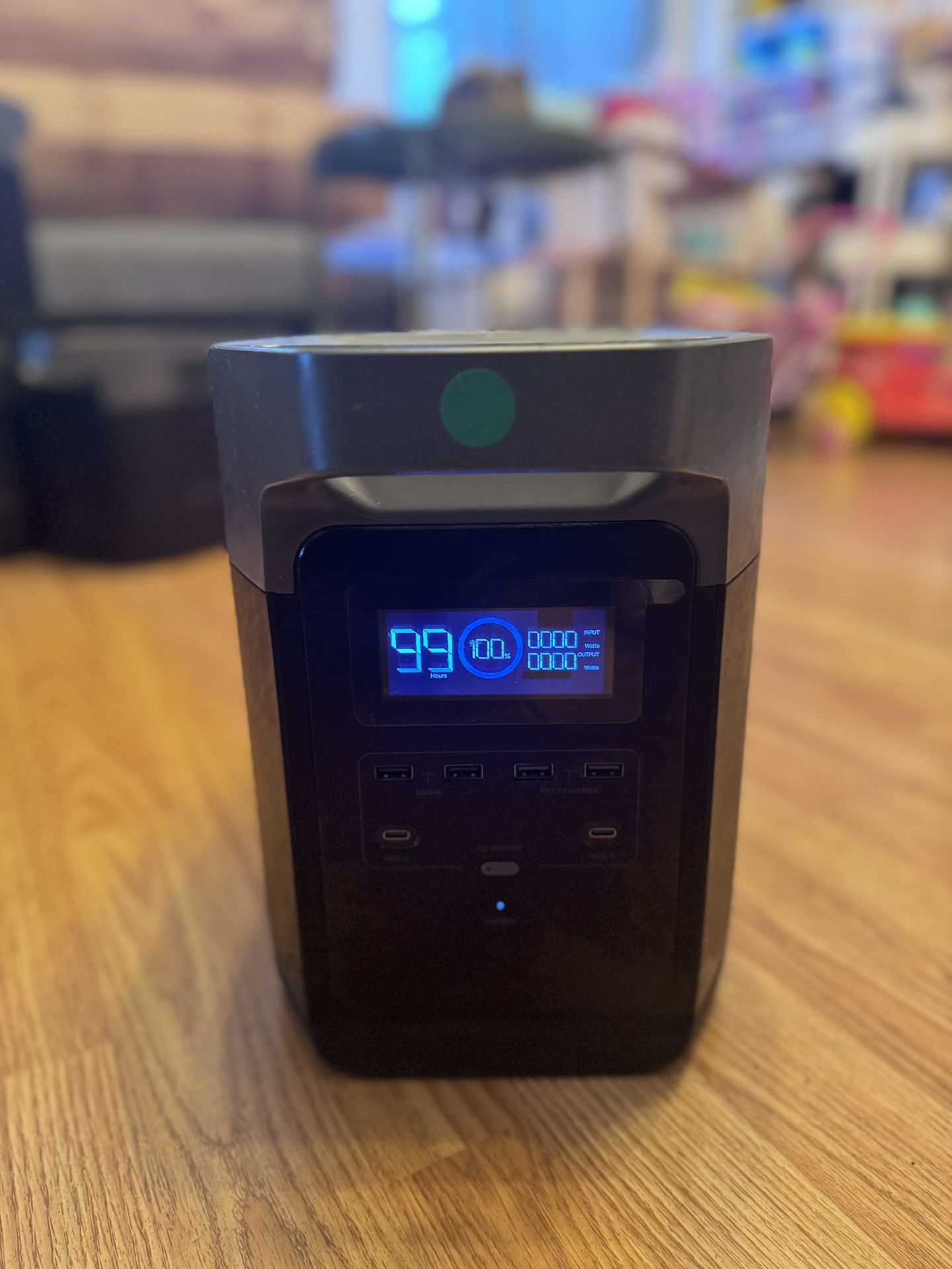 EF ECOFLOW Portable Power Station DELTA, 1260Wh Capacity EF ECOFLOW Portable Power Station DELTA, 1260Wh Capacity