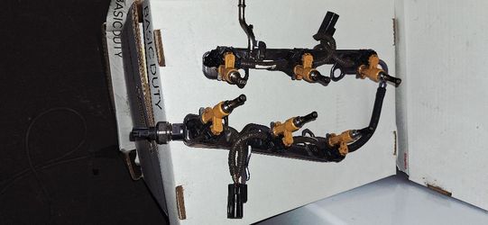 Toyota Tacoma 2016-2023  Fuel Rail And Injectors