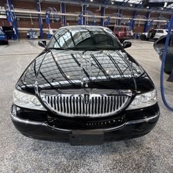 2006 Lincoln Town Car