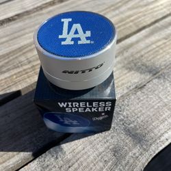 LA Dodgers Wireless Speaker