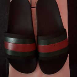 Gucci Slides 