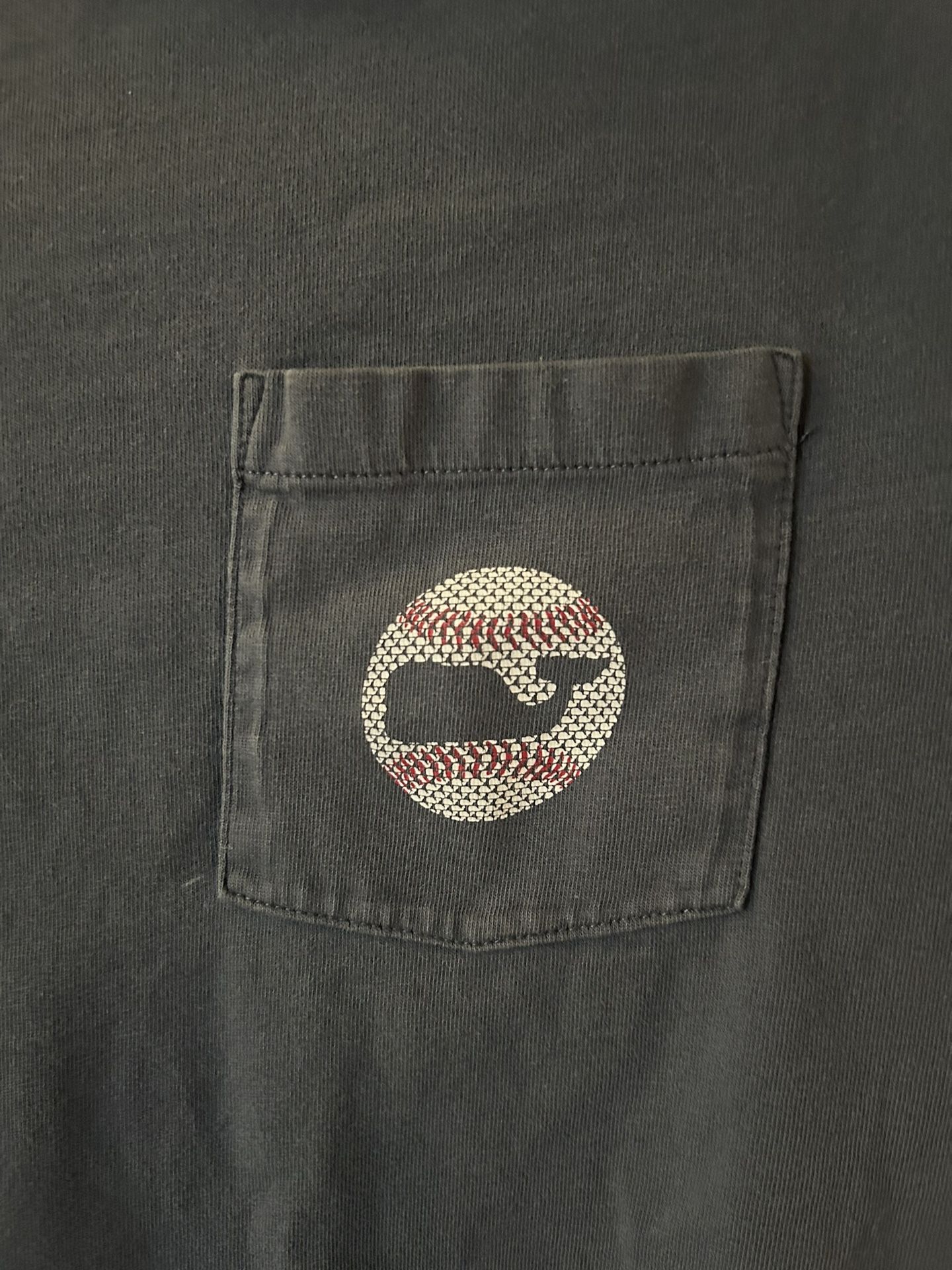Vineyard Vines t-shirt, baseball Design Sz YL
