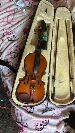 Full size violin
