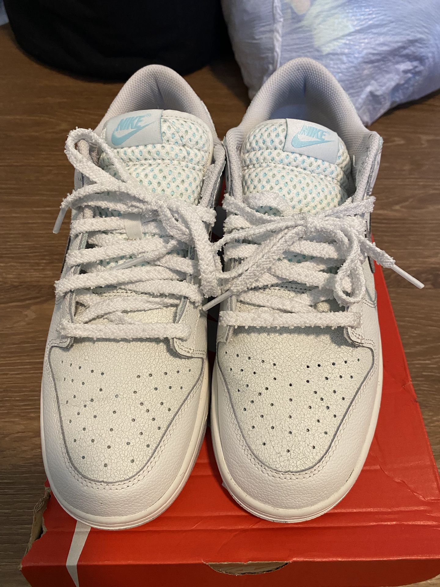 Nike Dunks Size 10.5