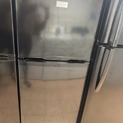 Frigidaire 24” refrigerator