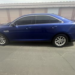 2014 Ford Taurus