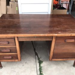 1962 SOLID FINE WOOD DESK TABLE