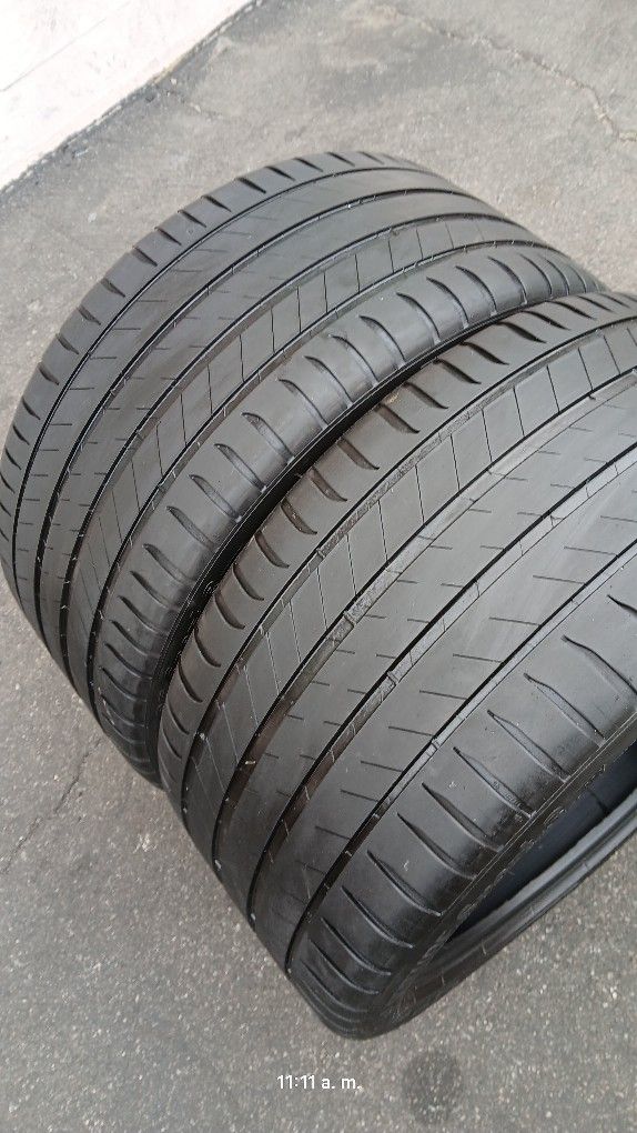 Selling Pair Of MICHELIN LATITUDE SPORT 3 295/35/21