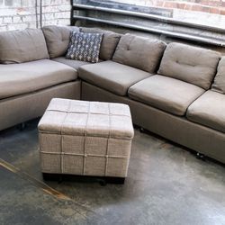 Sectional/Sofa Couch Delivery Available 